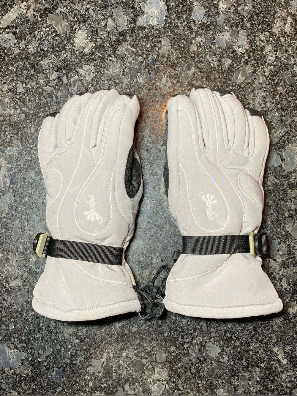 Gordini Women Gray Winter Ski Snowboard Gloves Size Small
